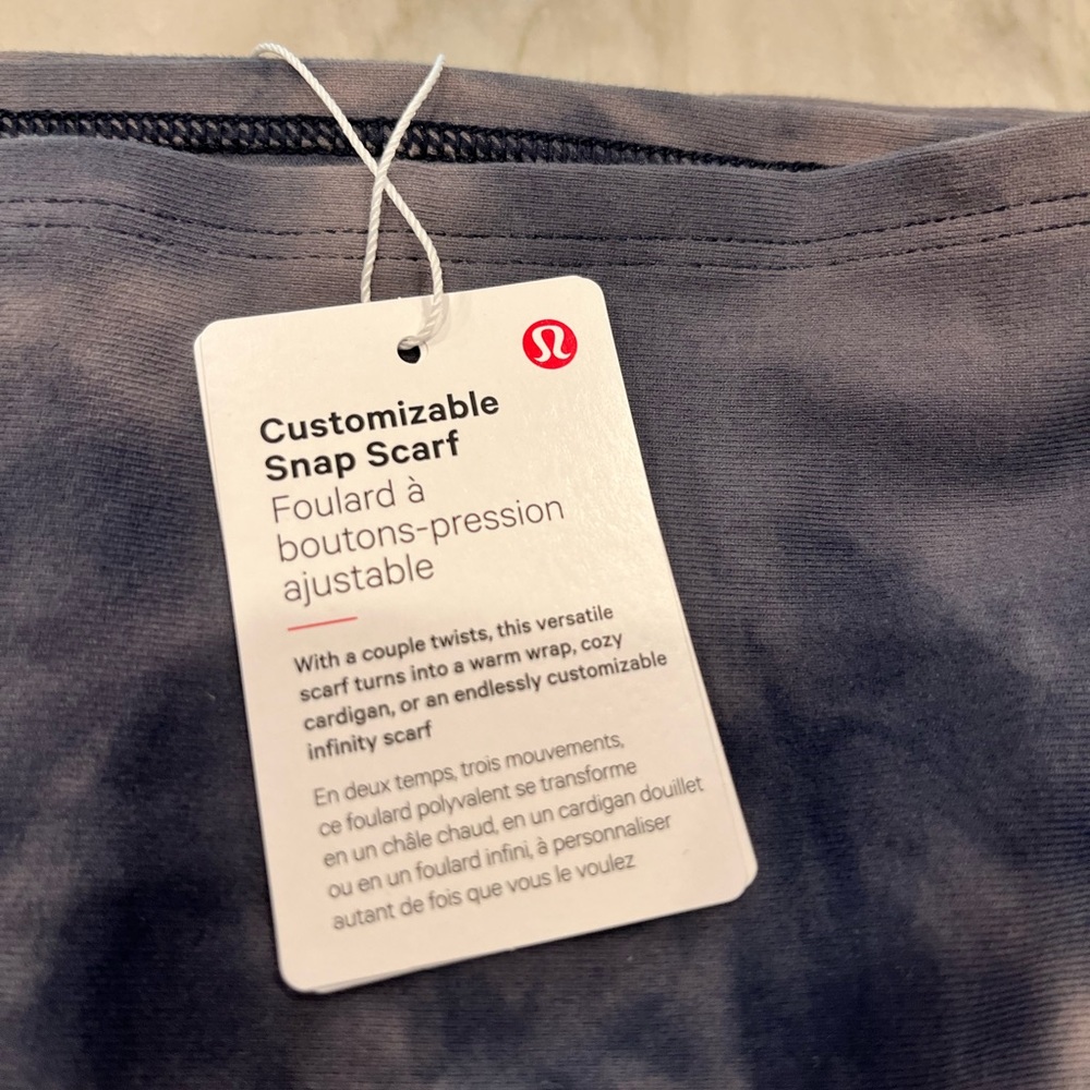 Lululemon - Picture 2 of 3